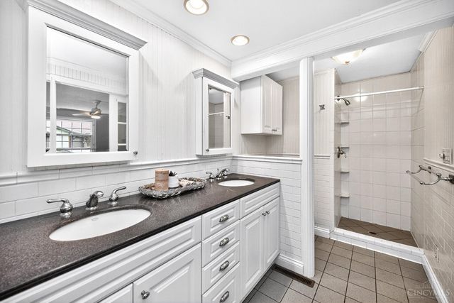 210 Anton Court, Centerville, OH 45458