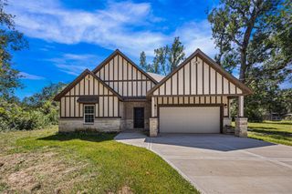 174 County Road 668, Dayton, TX 77535