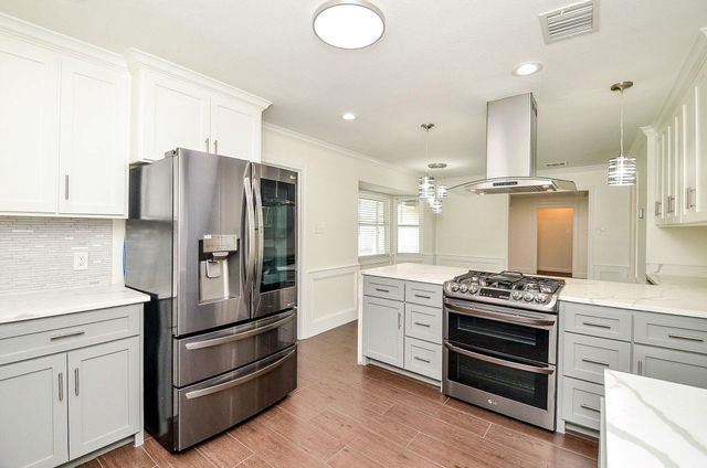 15614 Dawnbrook Drive, Houston, TX 77068