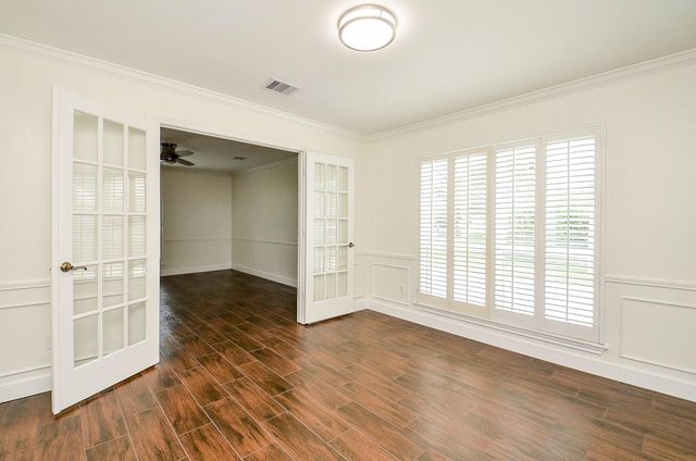15614 Dawnbrook Drive, Houston, TX 77068