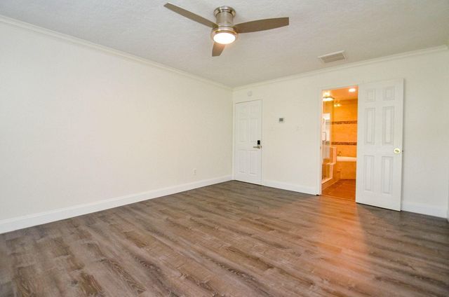 15614 Dawnbrook Drive, Houston, TX 77068