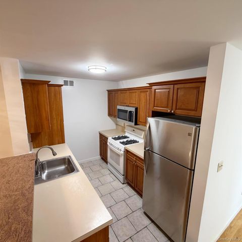 131 Pelhamdale Avenue, Mount Vernon, NY 10553