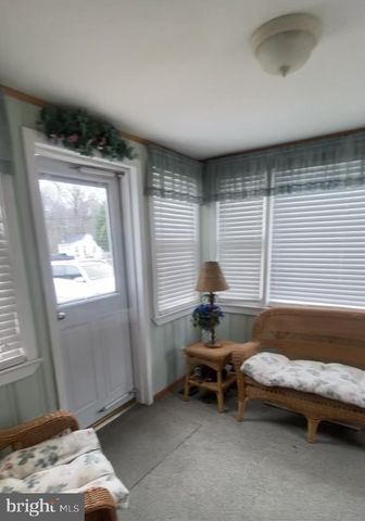 323 FLORENCE BLVD, Williamstown, NJ 08094