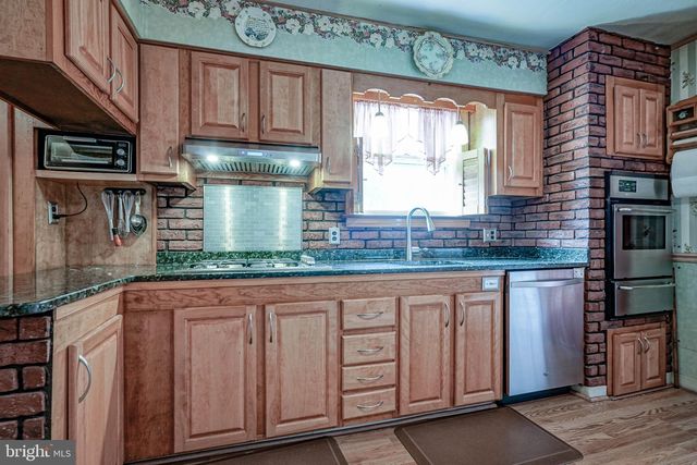 323 FLORENCE BLVD, Williamstown, NJ 08094