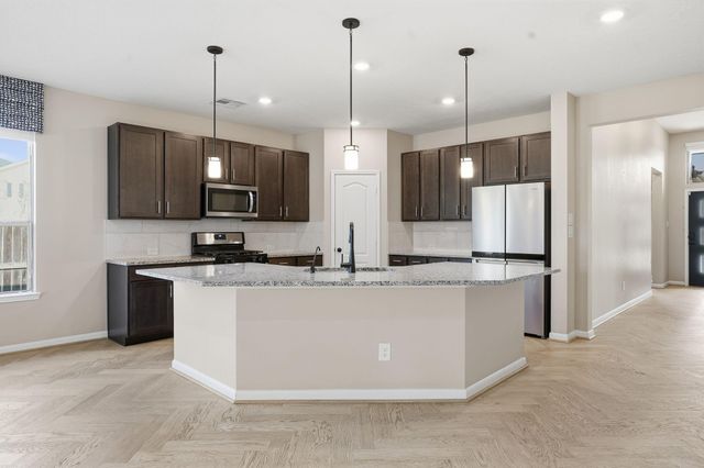 10735 Hidden Arrow Court, Humble, TX 77338