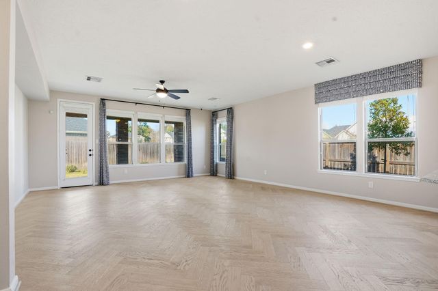 10735 Hidden Arrow Court, Humble, TX 77338