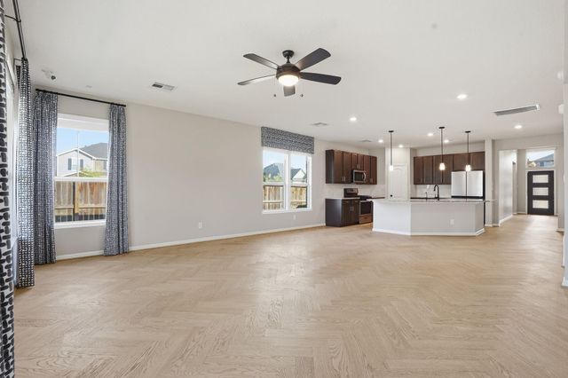 10735 Hidden Arrow Court, Humble, TX 77338