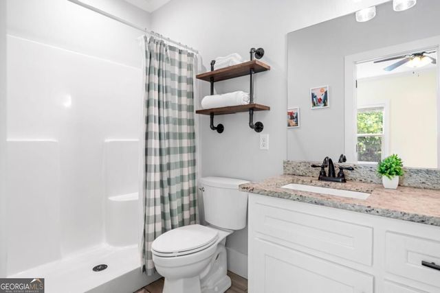 165 Logan Lane, Ellijay, GA 30540