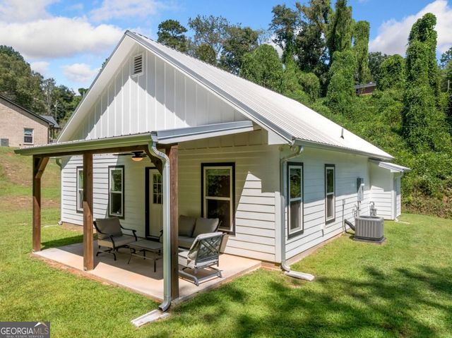 165 Logan Lane, Ellijay, GA 30540