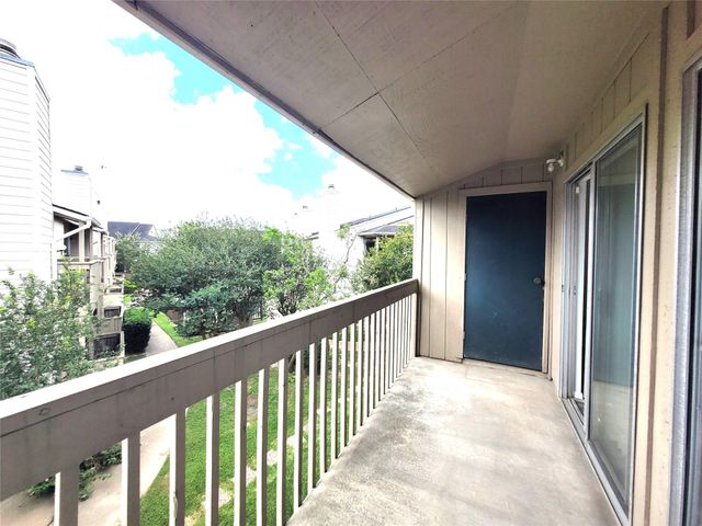 3919 Fairmont Parkway 180, Pasadena, TX 77504