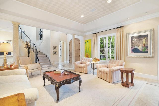 614 Tarpon Way, Palm Beach, FL 33480