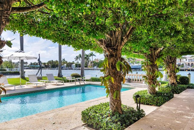 614 Tarpon Way, Palm Beach, FL 33480