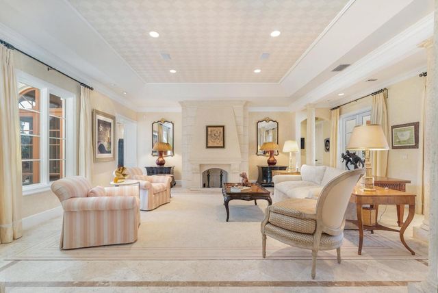 614 Tarpon Way, Palm Beach, FL 33480