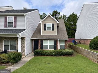 2184 Olmadison View, South Fulton, GA 30349