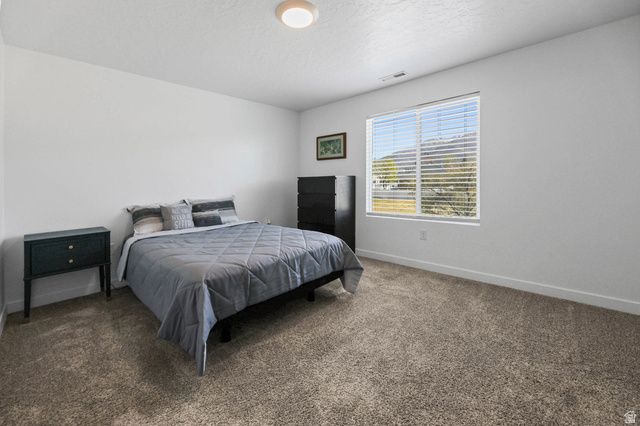 2792 N FIGHTING FALCON ST, Layton, UT 84040