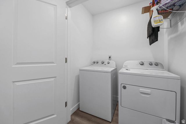 2792 N FIGHTING FALCON ST, Layton, UT 84040