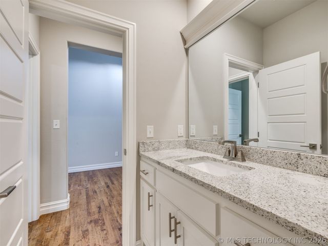 9745 E 116th Place S, Bixby, OK 74008