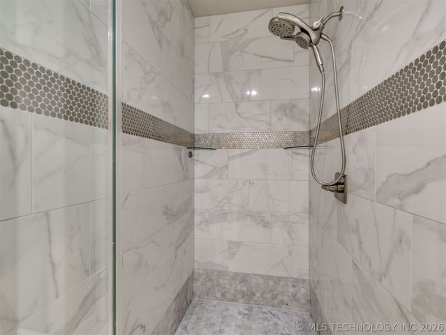 9745 E 116th Place S, Bixby, OK 74008