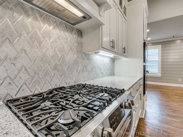 9745 E 116th Place S, Bixby, OK 74008