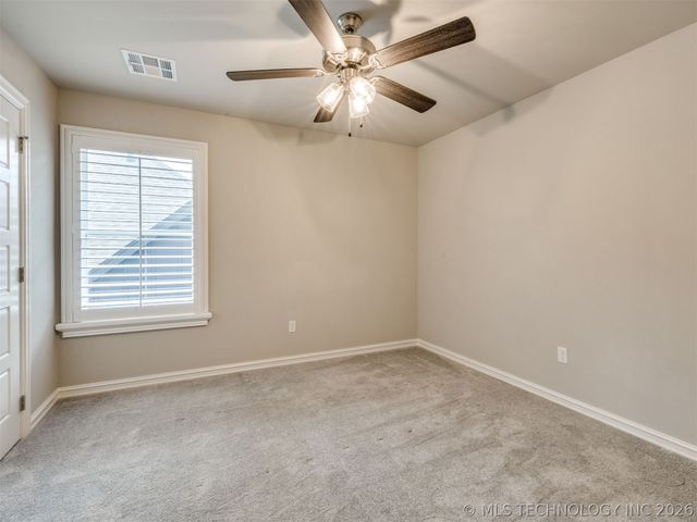9745 E 116th Place S, Bixby, OK 74008