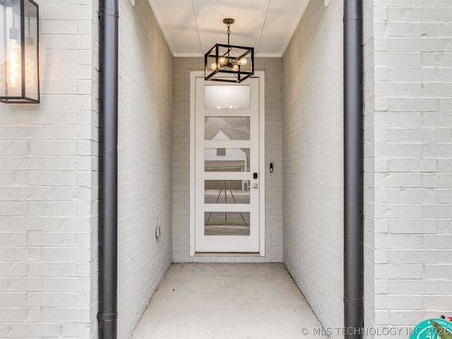 9745 E 116th Place S, Bixby, OK 74008