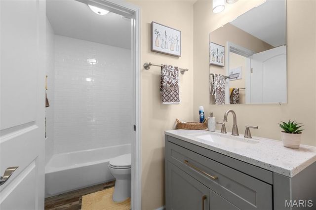 4434 Enright Avenue, St Louis, MO 63108