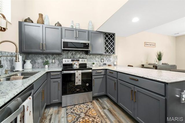 4434 Enright Avenue, St Louis, MO 63108