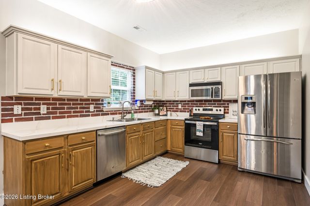10508 Evanwood Dr, Louisville, KY 40228