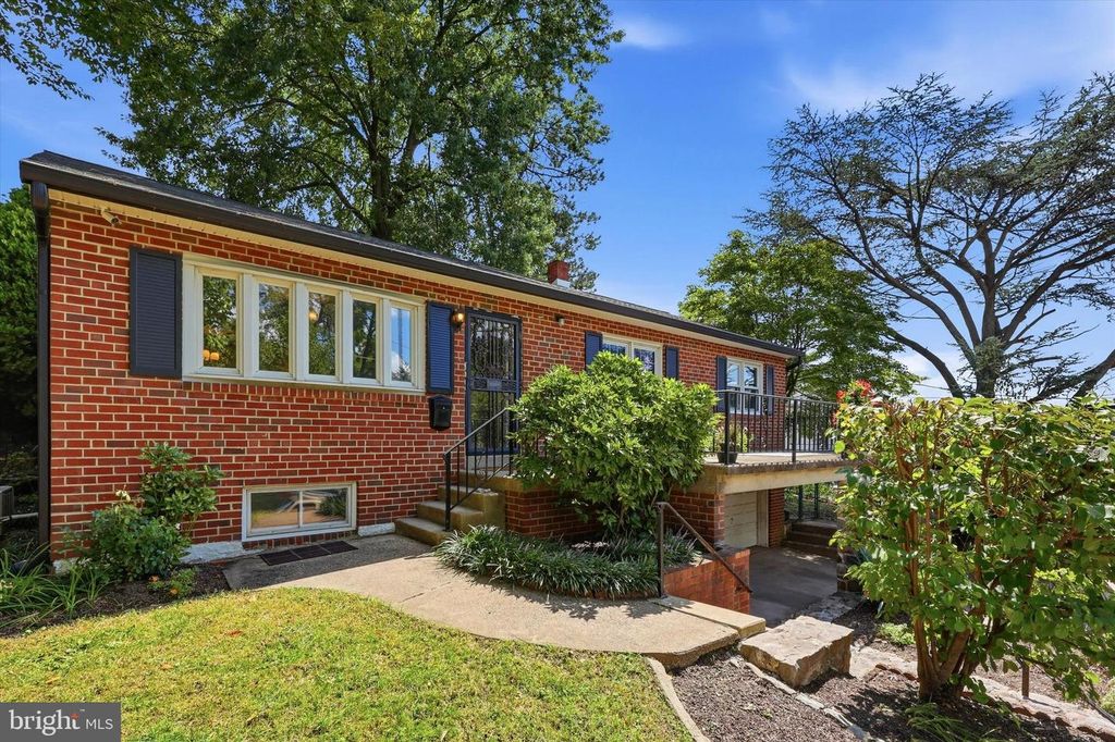 415 PARKER AVE, PHILADELPHIA, PA 19128 — photo 3