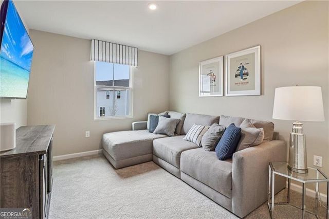 6643 Red Oak Way, Stone Mountain, GA 30087