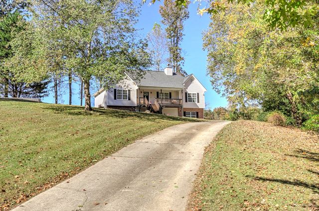 279 Highlander Way, Acworth, GA 30101