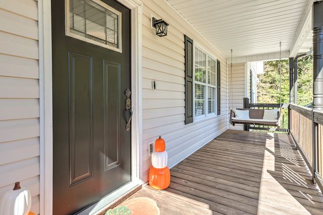 279 Highlander Way, Acworth, GA 30101