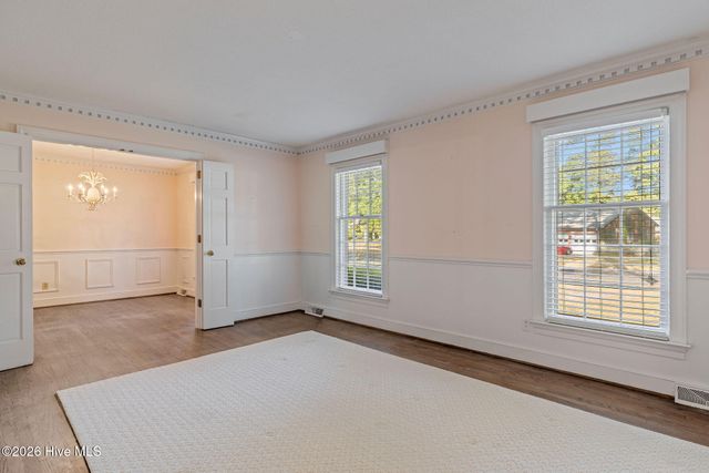 2103 Dallas Drive, Kinston, NC 28504