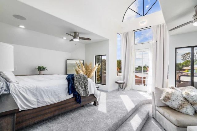 6105 Avenida Chamnez, La Jolla, CA 92037