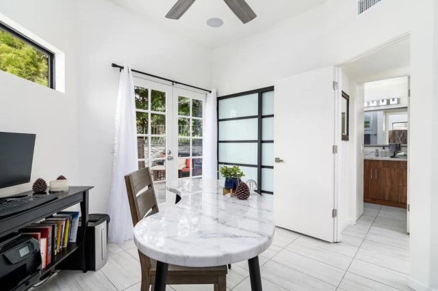 6105 Avenida Chamnez, La Jolla, CA 92037