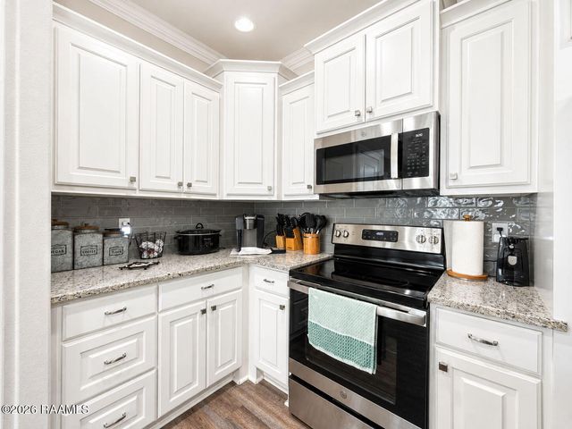 1093 Jordan Drive, St. Martinville, LA 70582