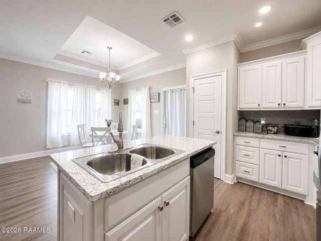 1093 Jordan Drive, St. Martinville, LA 70582