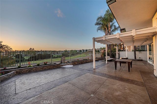 39 Golf Ridge, Rancho Santa Margarita, CA 92679