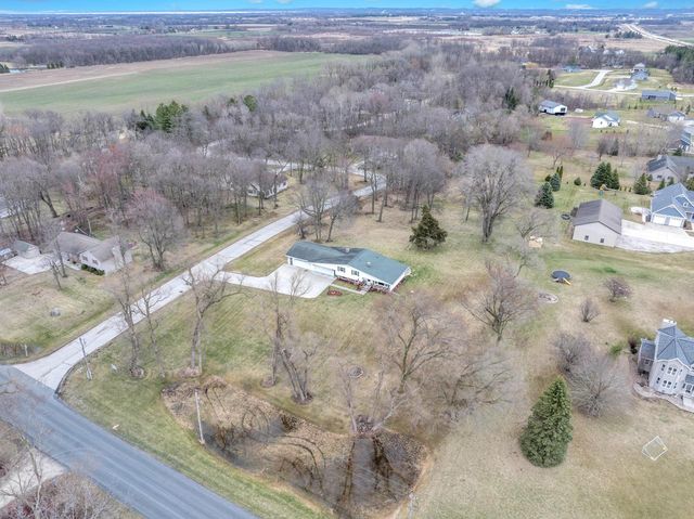 W8090 Thomaswood TRAIL, Fond Du Lac, WI 54937