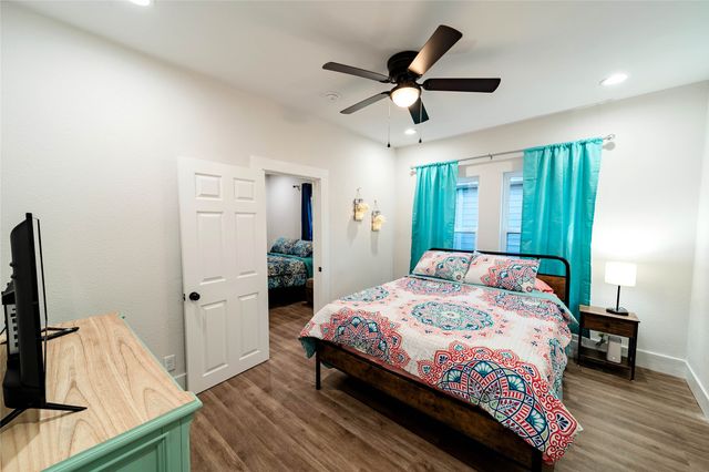 1415 N Houston Street, Fort Worth, TX 76164