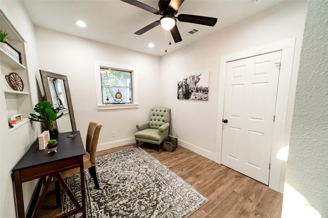 1415 N Houston Street, Fort Worth, TX 76164