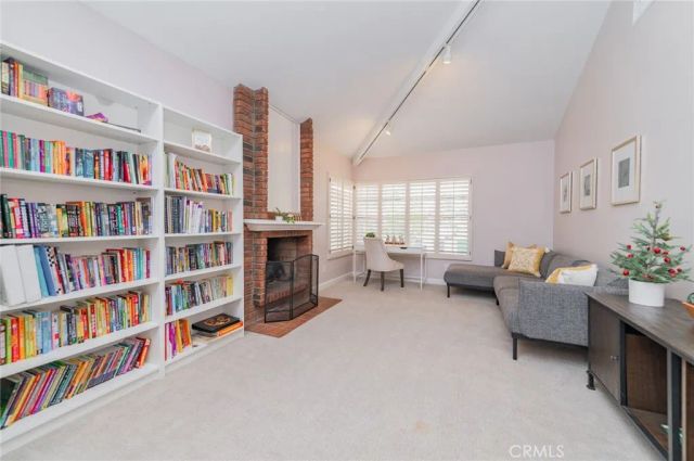 26 Morning Dove, Irvine, CA 92604