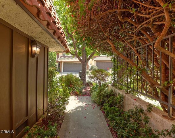 745 Galaxy Heights Drive, La Canada Flintridge, CA 91011