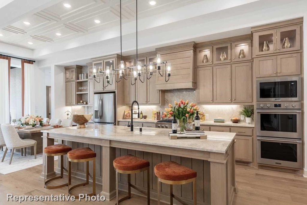 1409 Hydrangea Court, Aubrey, TX 76227