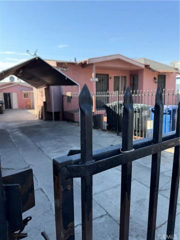 1273 S Alma, Los Angeles, CA 90023
