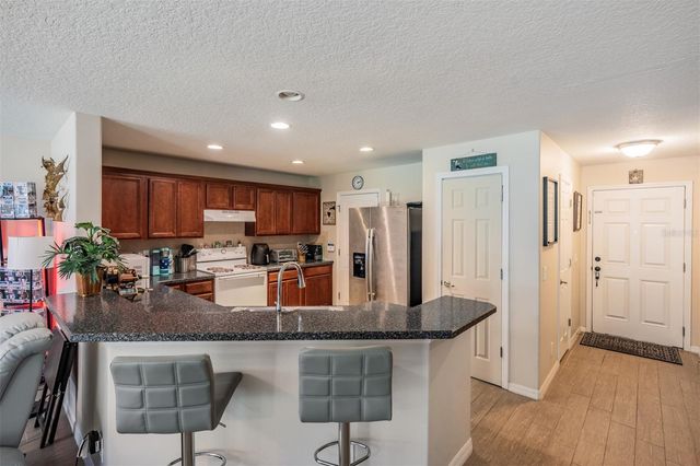 3132 ROYAL TUSCAN LANE, Valrico, FL 33594