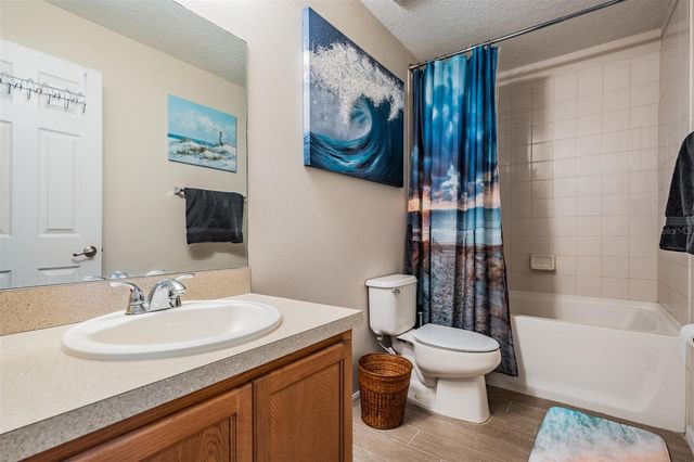 3132 ROYAL TUSCAN LANE, Valrico, FL 33594