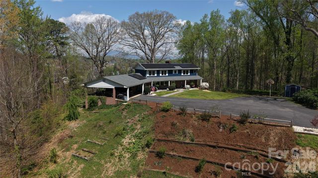 56 E Glenview Street, Marion, NC 28752