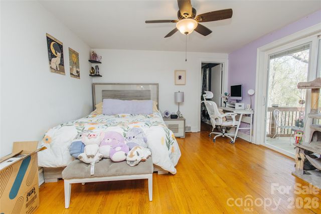 56 E Glenview Street, Marion, NC 28752