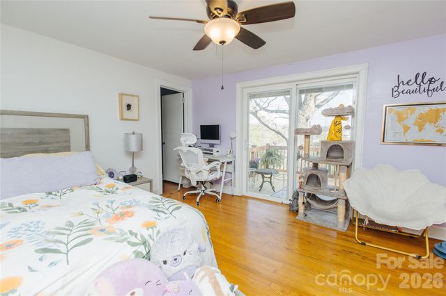 56 E Glenview Street, Marion, NC 28752